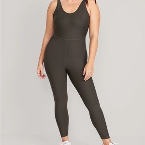 Old navy sleeveless PowerSoft perfomance bodysuit